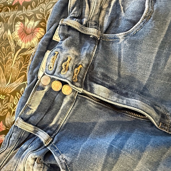 KanCan Blue Flare Jeans - Picture 2 of 6